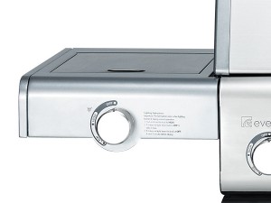 Wok burner with rotary ignition gives you added versatility. Side wok burner